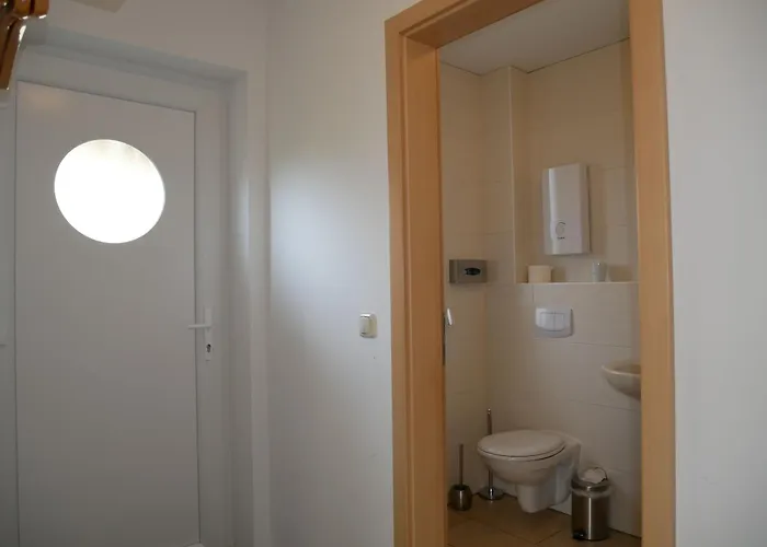 Haus Andra Mit Den Seepferdchen 1 Und 2 아파트 코세로우